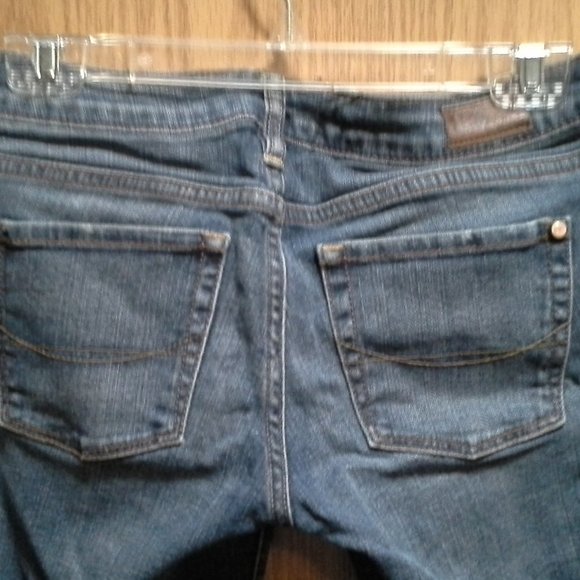 jeans - Picture 3 of 3